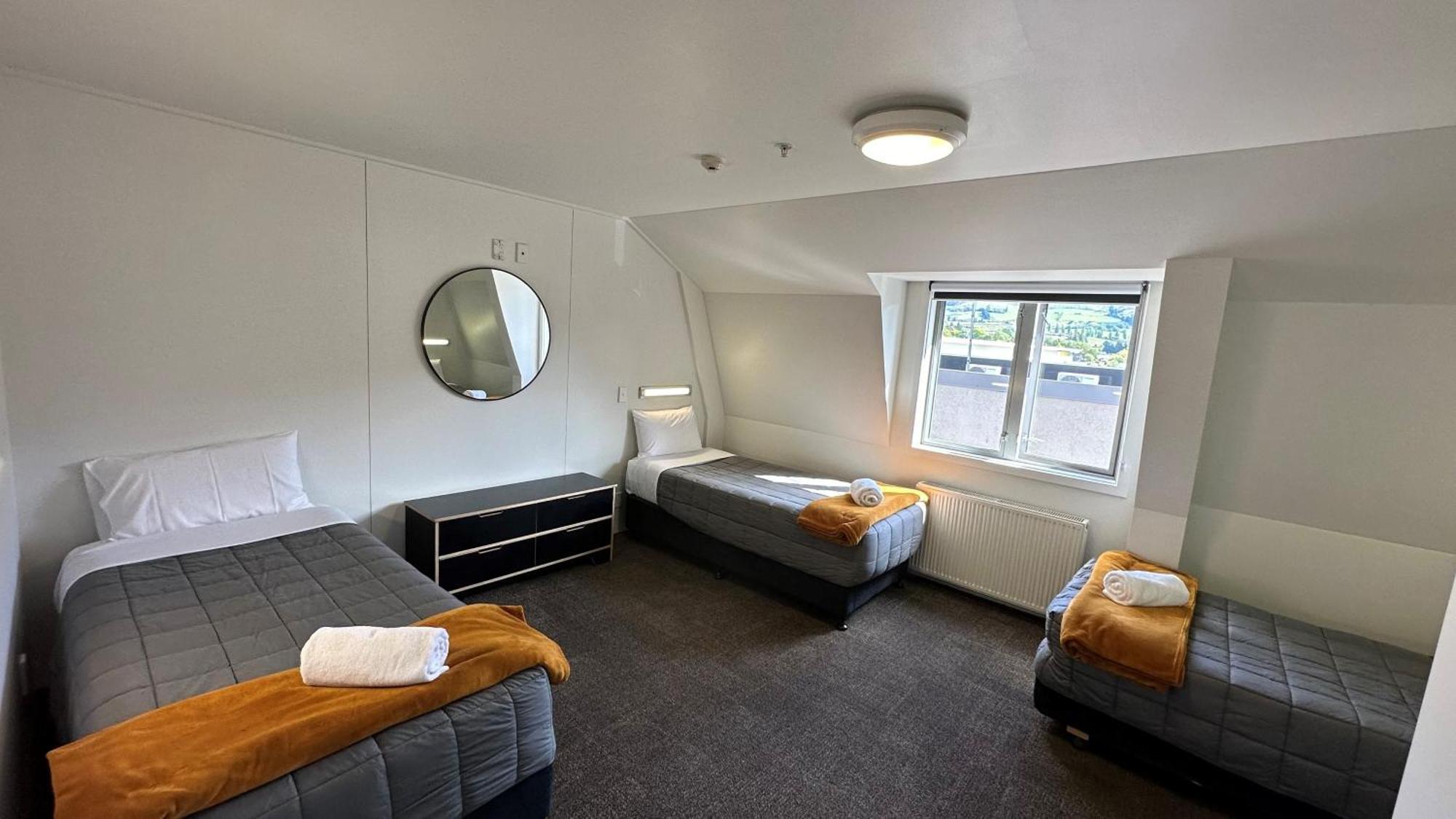 The Brownston Hostel Wanaka Exterior foto